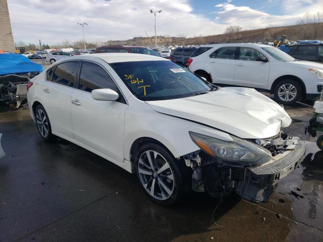 1N4AL3AP6HC259049 - 2017 NISSAN ALTIMA 2.5 WHITE photo 4