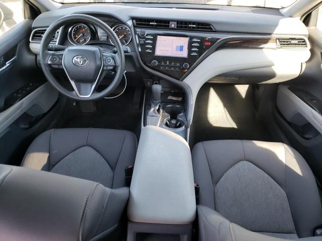 4T1B11HK2KU236710 - 2019 TOYOTA CAMRY L GRAY photo 8