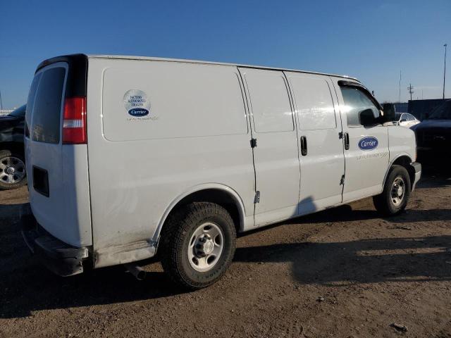 1GCWGAFG4K1180662 - 2019 CHEVROLET EXPRESS G2 WHITE photo 3