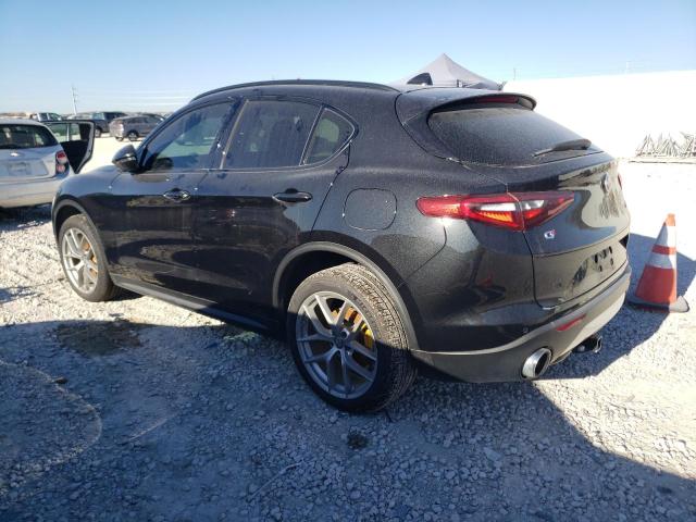 ZASFAKNN7J7C00400 - 2018 ALFA ROMEO STELVIO TI SPORT BLACK photo 2