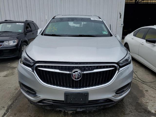 5GAEVAKWXJJ236909 - 2018 BUICK ENCLAVE ESSENCE 银色 照片 5
