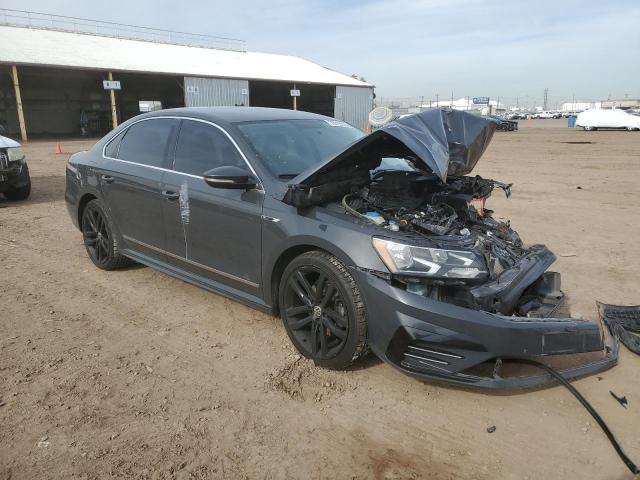 1VWDT7A34HC025047 - 2017 VOLKSWAGEN PASSAT R-LINE Schwarz Foto 4