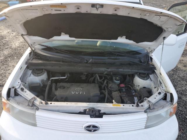 JTLKT324964127370 - 2006 TOYOTA SCION XB WHITE photo 12