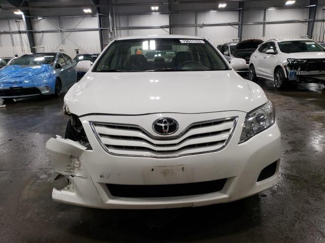 4T1BF3EK0AU547181 - 2010 TOYOTA CAMRY BASE WHITE photo 5