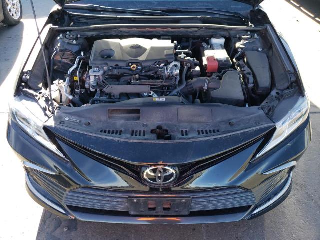 4T1C11BK5MU038137 - 2021 TOYOTA CAMRY LE BLACK photo 11