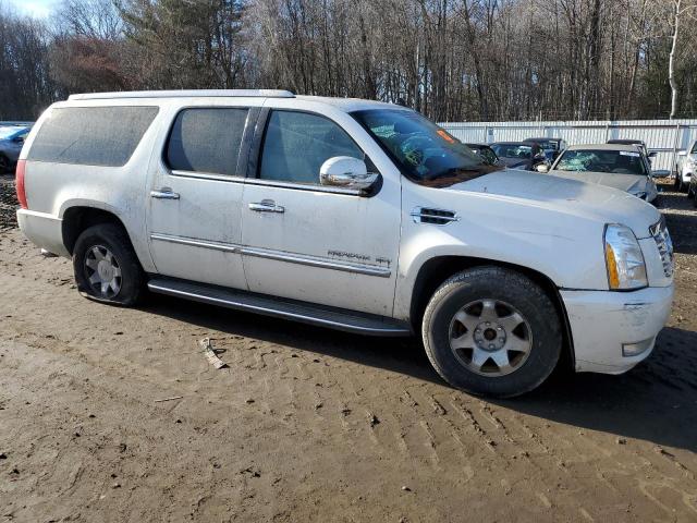 1GYS4HEF4BR113693 - 2011 CADILLAC ESCALADE ESV LUXURY WHITE photo 4