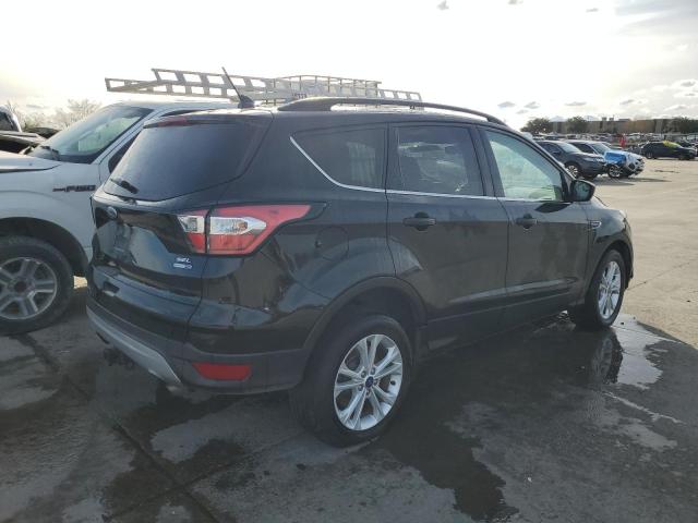 1FMCU9HD0JUB86593 - 2018 FORD ESCAPE SEL BLACK photo 3