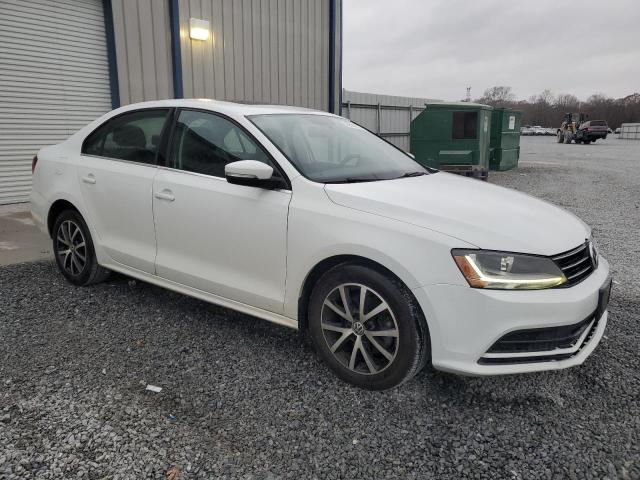 3VWDB7AJ0HM329606 - 2017 VOLKSWAGEN JETTA SE WHITE photo 4