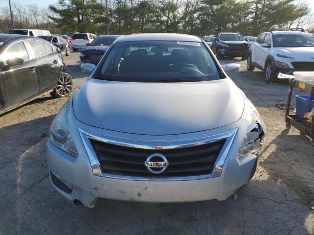 1N4AL3AP8FN375581 - 2015 NISSAN ALTIMA 2.5 SILVER photo 5