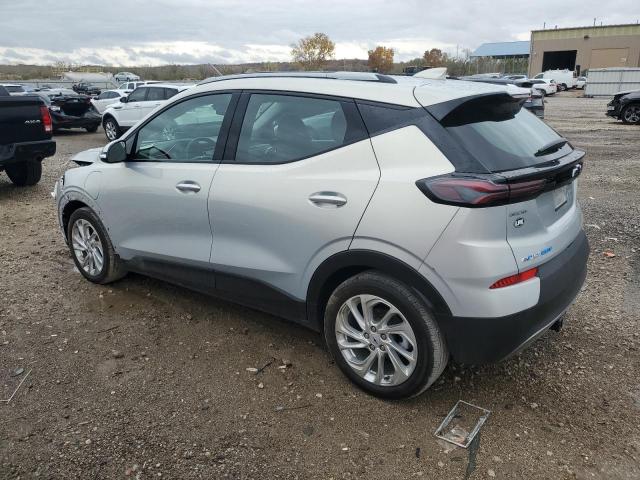 1G1FY6S03P4144897 - 2023 CHEVROLET BOLT EUV LT SILVER photo 2