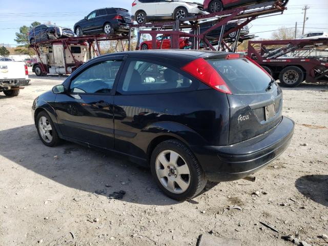 3FAFP31313R170717 - 2003 FORD FOCUS ZX3 BLACK photo 2