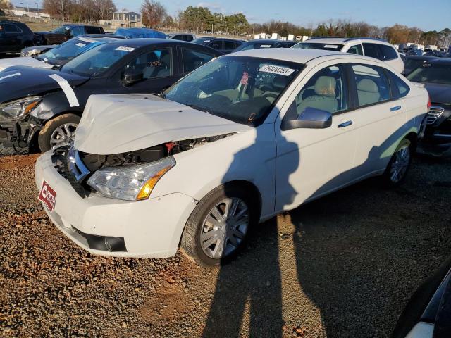 1FAHP3HN4AW180068 - 2010 FORD FOCUS SEL WHITE photo 1