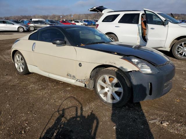 JN1AZ34D04T162890 - 2004 NISSAN 350Z COUPE WHITE photo 4