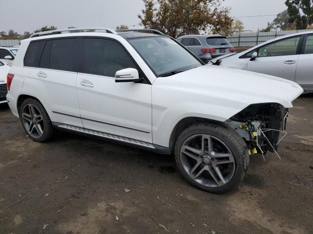 WDCGG8JB5DF993582 - 2013 MERCEDES-BENZ GLK 350 4MATIC WHITE photo 4