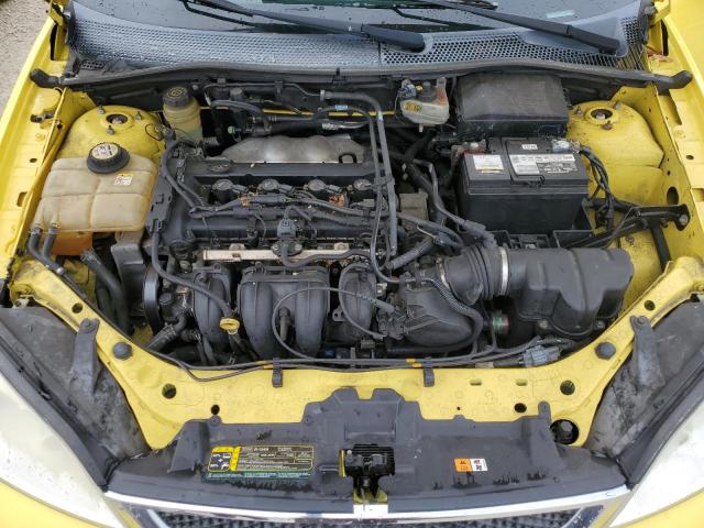 3FAFP31N05R152195 - 2005 FORD FOCUS ZX3 YELLOW photo 11