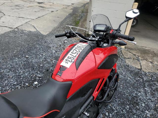 JH2RC6303EK000588 - 2014 HONDA NC700X RED photo 5