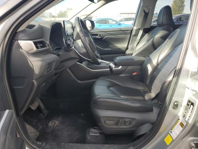 5TDGZRAH2MS064038 - 2021 TOYOTA HIGHLANDER XLE SILVER photo 7