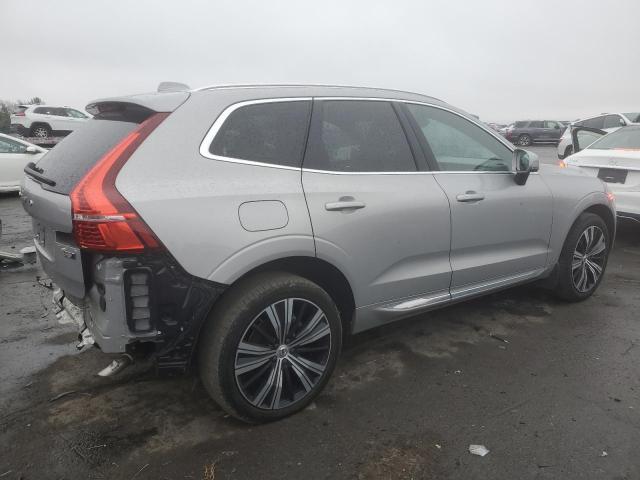 YV4L12RL9N1925507 - 2022 VOLVO XC60 B5 INSCRIPTION SILVER photo 3