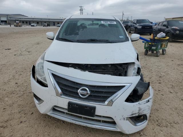 3N1CN7AP9HL892981 - 2017 NISSAN VERSA S WHITE photo 5