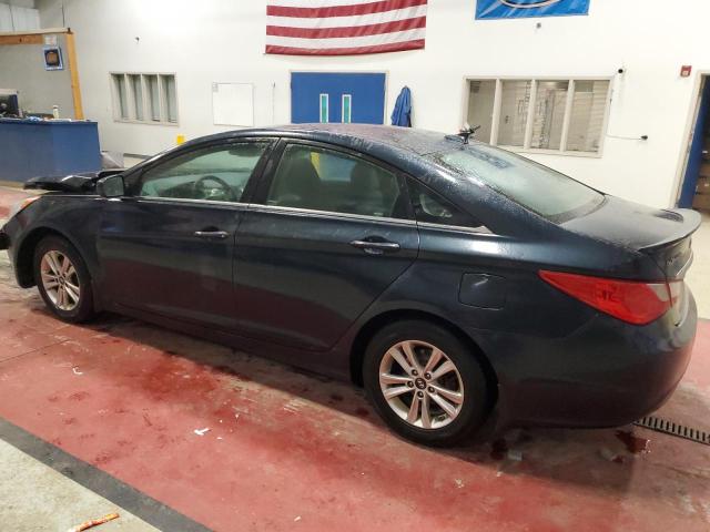 5NPEB4AC3DH653883 - 2013 HYUNDAI SONATA GLS BLUE photo 2