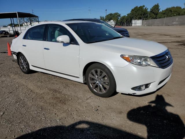 4T1BK3DB9BU390331 - 2011 TOYOTA AVALON BASE 白色 照片 4
