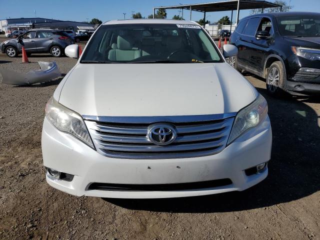 4T1BK3DB9BU390331 - 2011 TOYOTA AVALON BASE 白色 照片 5