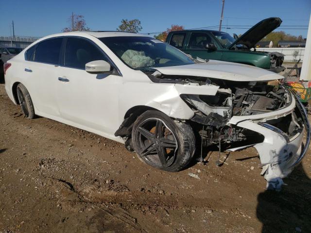 1N4AL3AP2DN498886 - 2013 NISSAN ALTIMA 2.5 WHITE photo 4