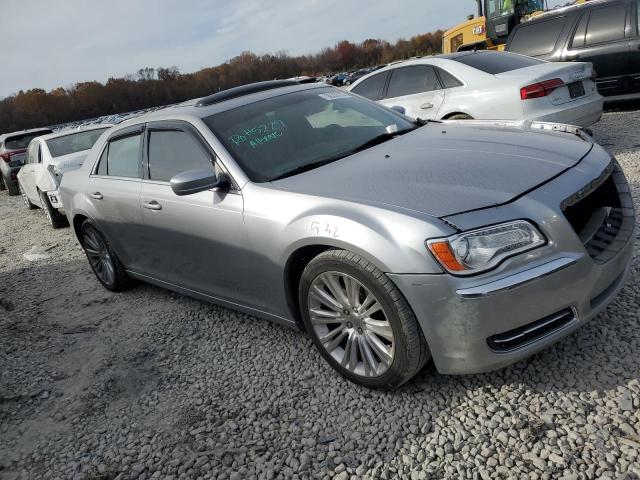 2C3CCAAG5DH632326 - 2013 CHRYSLER 300 GRAY photo 4