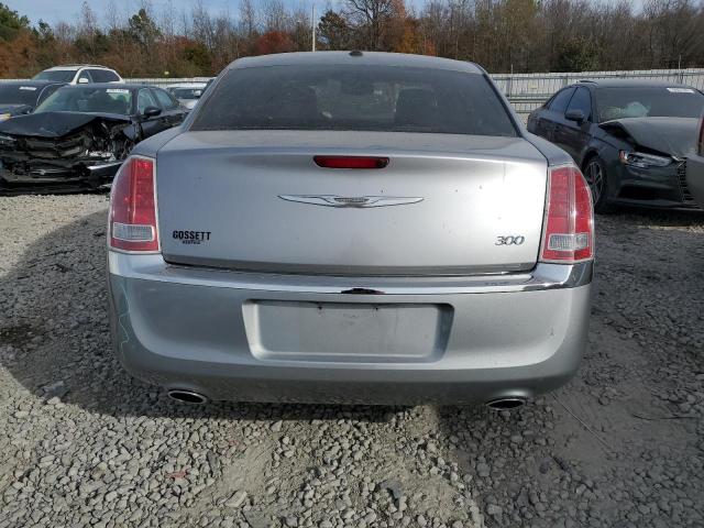 2C3CCAAG5DH632326 - 2013 CHRYSLER 300 GRAY photo 6