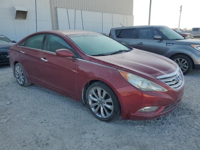 5NPEC4AC7BH071019 - 2011 HYUNDAI SONATA SE RED photo 4