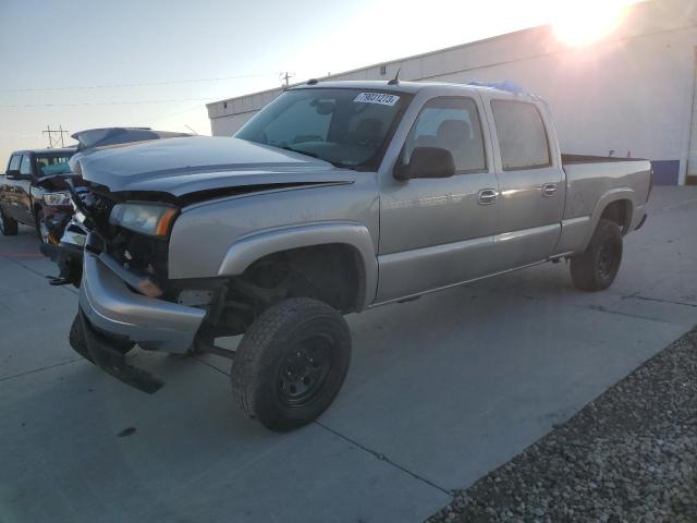 2004 CHEVROLET SILVERADO K2500, 