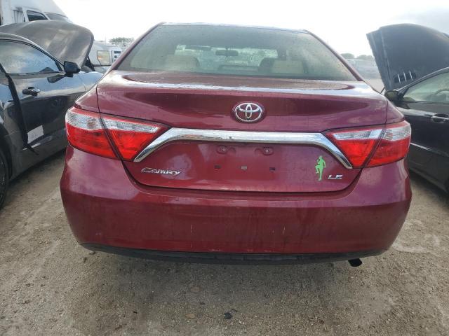 4T1BF1FK2HU698178 - 2017 TOYOTA CAMRY LE RED photo 6