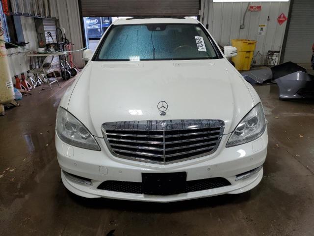 WDDNG7DB7CA420445 - 2012 MERCEDES-BENZ S 550 WHITE photo 5