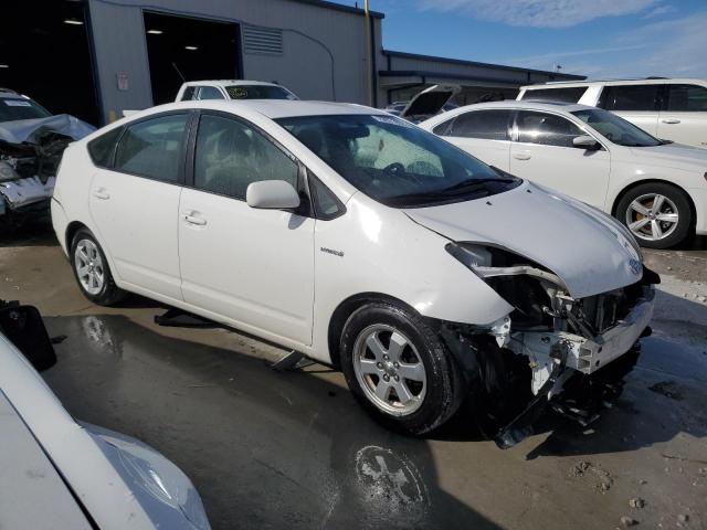 JTDKB20U583348582 - 2008 TOYOTA PRIUS WHITE photo 4