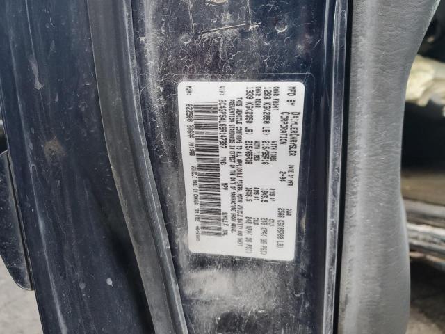 2C4GP54L65R147397 - 2005 CHRYSLER TOWN & COU TOURING BLUE photo 13