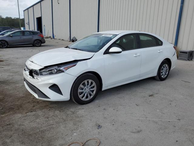 3KPF24AD3PE684427 - 2023 KIA FORTE LX WHITE photo 1