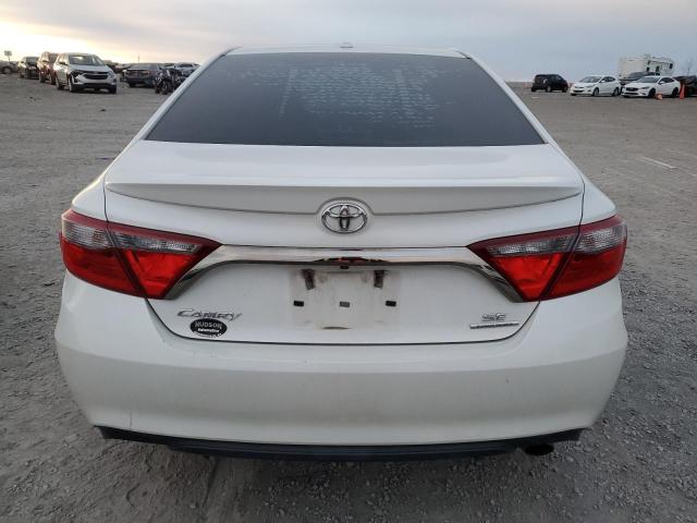 4T1BF1FK2GU514985 - 2016 TOYOTA CAMRY LE WHITE photo 6