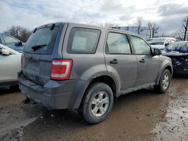 1FMCU0C70BKA05552 - 2011 FORD ESCAPE XLS SILVER photo 3