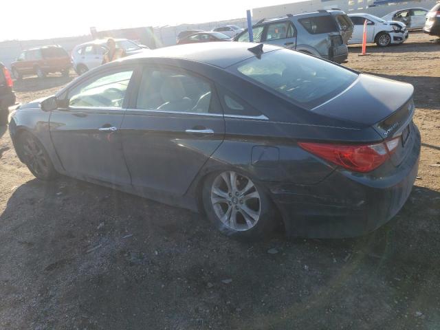 5NPEC4AC8BH261637 - 2011 HYUNDAI SONATA SE BLUE photo 2