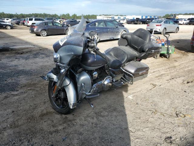 1HD1KEL17EB714069 - 2014 HARLEY-DAVIDSON FLHTK ELECTRA GLIDE ULTRA LIMITED SILVER photo 2