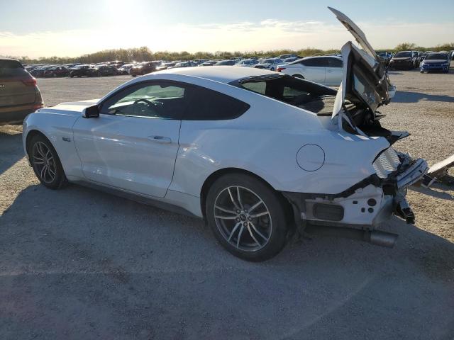 1FA6P8CF0F5337760 - 2015 FORD MUSTANG GT WHITE photo 2