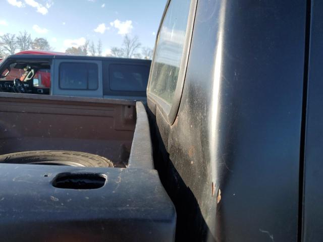 1FTDF15N0PNB10778 - 1993 FORD F150 BLACK photo 10