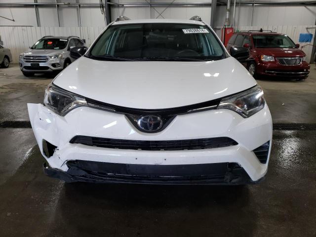 2T3ZFREV0JW489611 - 2018 TOYOTA RAV4 LE WHITE photo 5