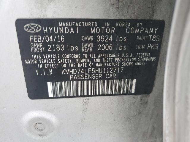 KMHD74LF5HU112717 - 2017 HYUNDAI ELANTRA SE SILVER photo 12