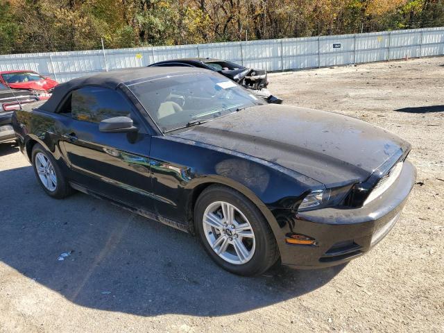 1ZVBP8EM7E5264497 - 2014 FORD MUSTANG BLACK photo 4