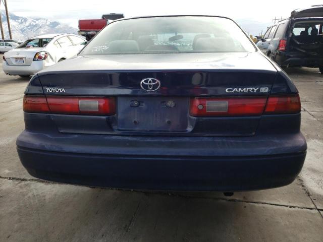 4T1BG22K9XU863974 - 1999 TOYOTA CAMRY CE BLUE photo 6