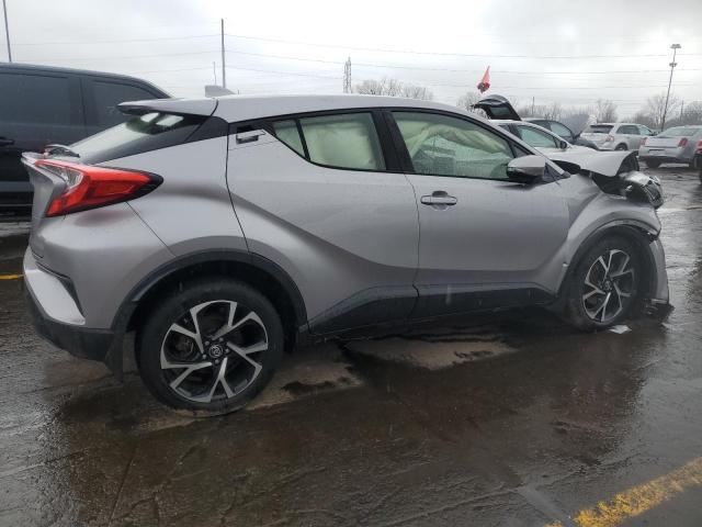 JTNKHMBX3K1014048 - 2019 TOYOTA C-HR XLE SILVER photo 3