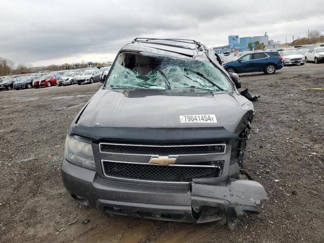 1GNUKJE37AR234824 - 2010 CHEVROLET SUBURBAN K1500 LT GRAY photo 5