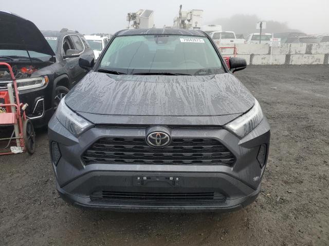 2T3F1RFV0PC381726 - 2023 TOYOTA RAV4 LE GRAY photo 5