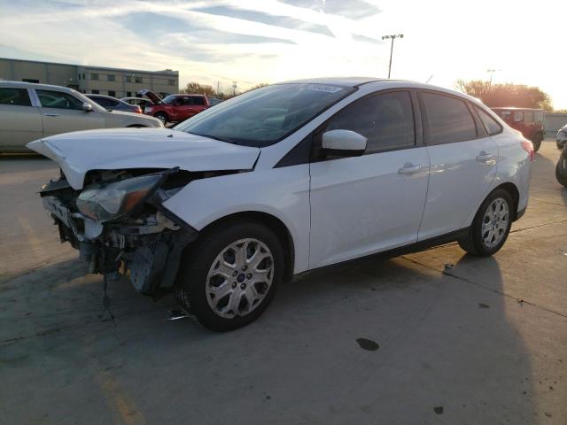 1FAHP3F22CL122781 - 2012 FORD FOCUS SE WHITE photo 1